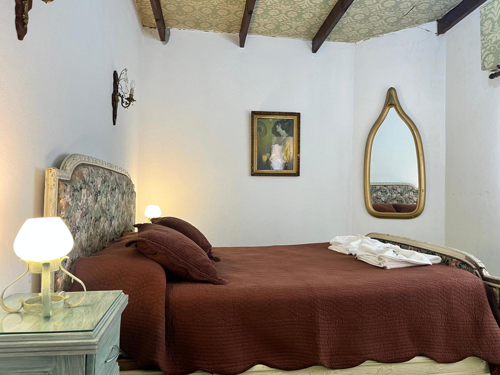 "La Loma" - Vieja Casona Lejlighedshotel El Calafate Eksteriør billede